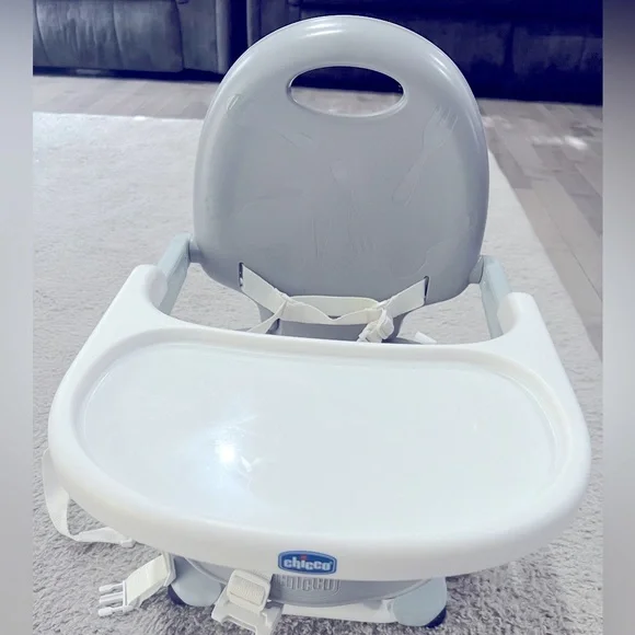 chicco Other Chicco Babytoddler Pocket Snack Booster Seat